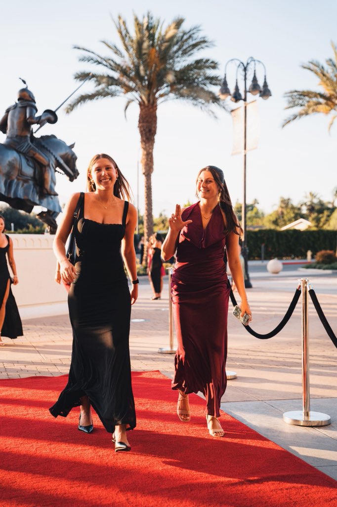 CBUwbb's tweet photo. Walked the red carpet with our girls last night!😍

#LanceUp⚔️ https://t.co/k6numQp7Kf