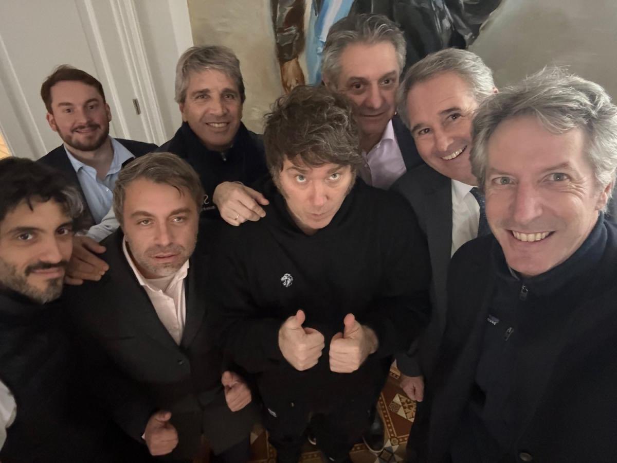 No quiero abrumar con números, solo conceptos:

Gestión <a href="/JMilei/">Javier Milei</a> 

❌Deuda externa creciente

❌Deuda interna disparada por incumplimientos con provincias, intendencias, Organismos, y programas

❌Inflación, 10 meses consecutivos en alza

❌Actividad económica industrial, en caída