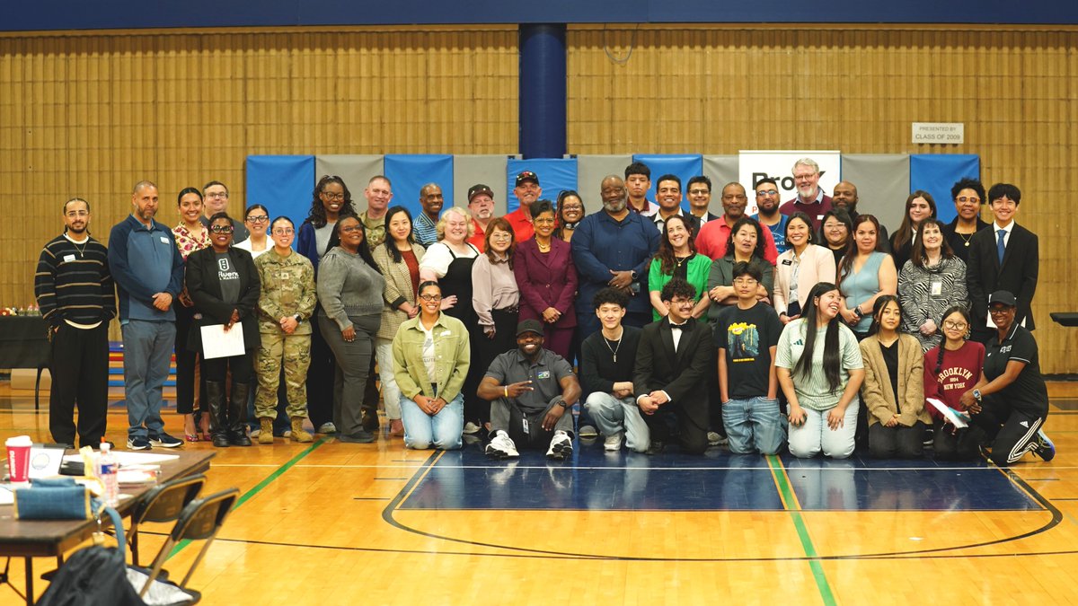 JohnsonCoDA's tweet photo. Employees with the Johnson County District Attorney's Office attended the Multicultural Career Fair at Sumner Academy of Arts &amp; Sciences in KCK on April 7, 2026. https://t.co/1EviD1sbgQ