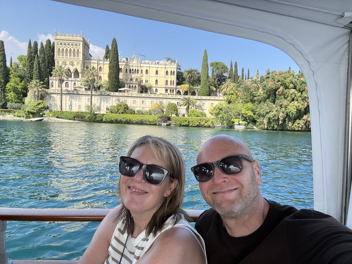 steve_oley's tweet photo. #lakegarda https://t.co/r8SODaUooK
