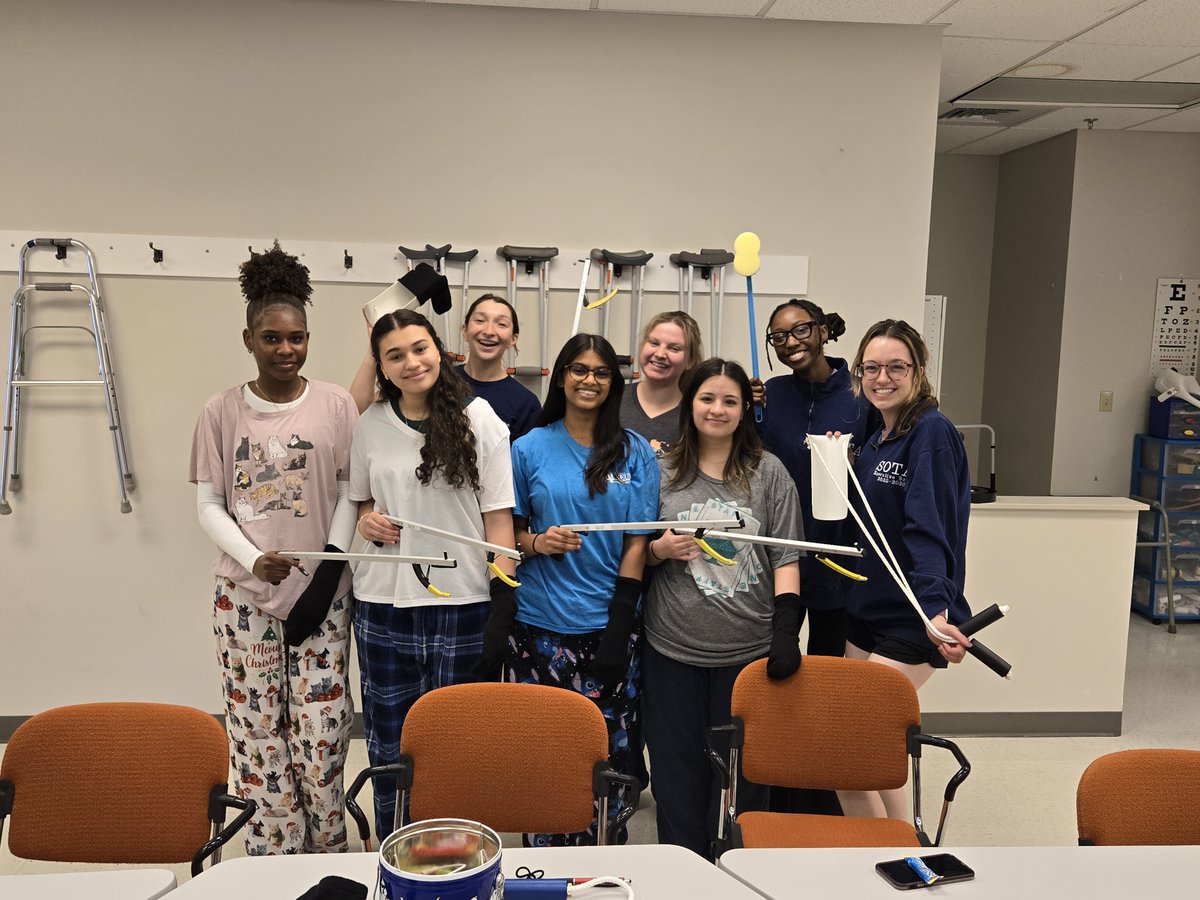 ShenandoahOT's tweet image. OTD students had the opportunity to spend some time with James Wood High School students on Thursday. The high school students got to learn all about the FUN things OT has in store.
#shenandoahuniversity #OT #OTD #MSOT