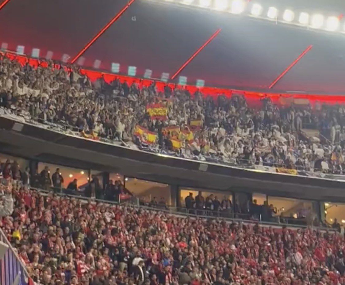 سلطان tweet media