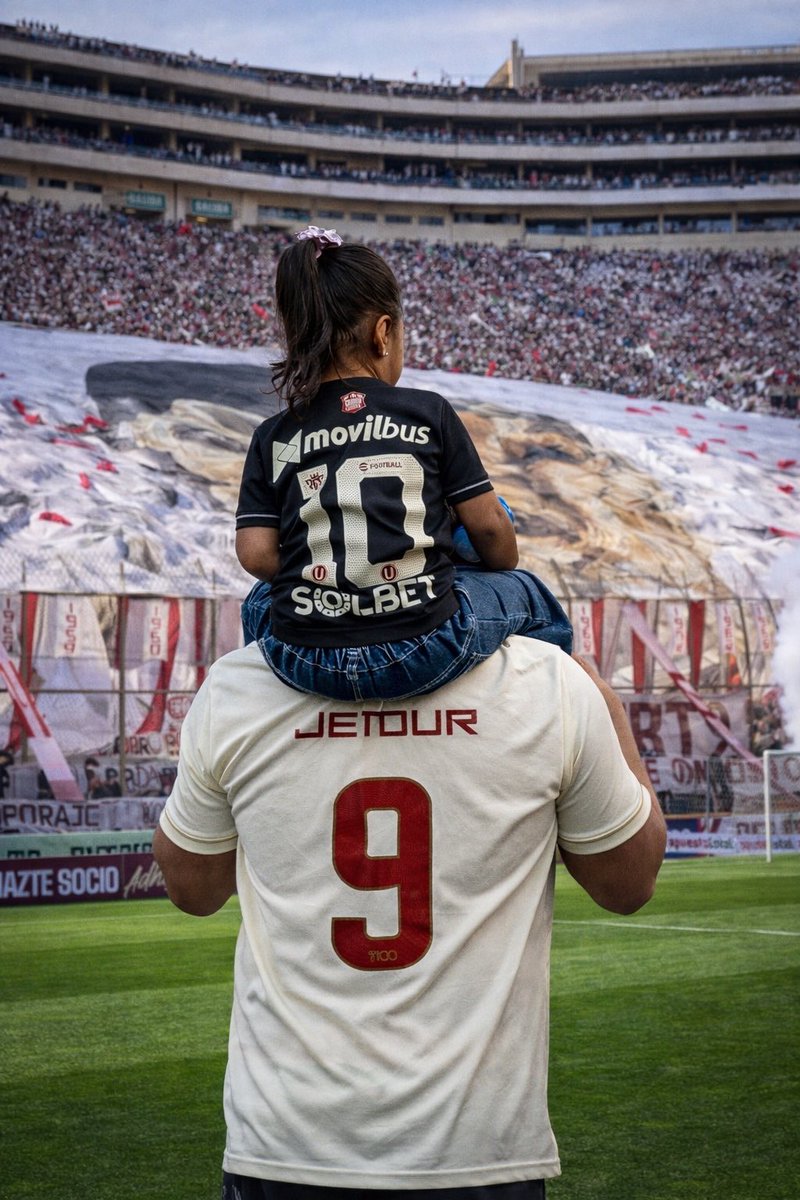 𝗘𝗡 𝗕𝗨𝗦𝗖𝗔 🔍 𝗗𝗘 𝗦𝗨 𝟵: Universitario DESCARTÓ a Sekou Gassama 🇪🇸 para el clausura y ya está en diálogo con un delantero central para reemplazarlo. También irá en búsqueda de un volante de primera línea. ¿Quién crees que debería ser?