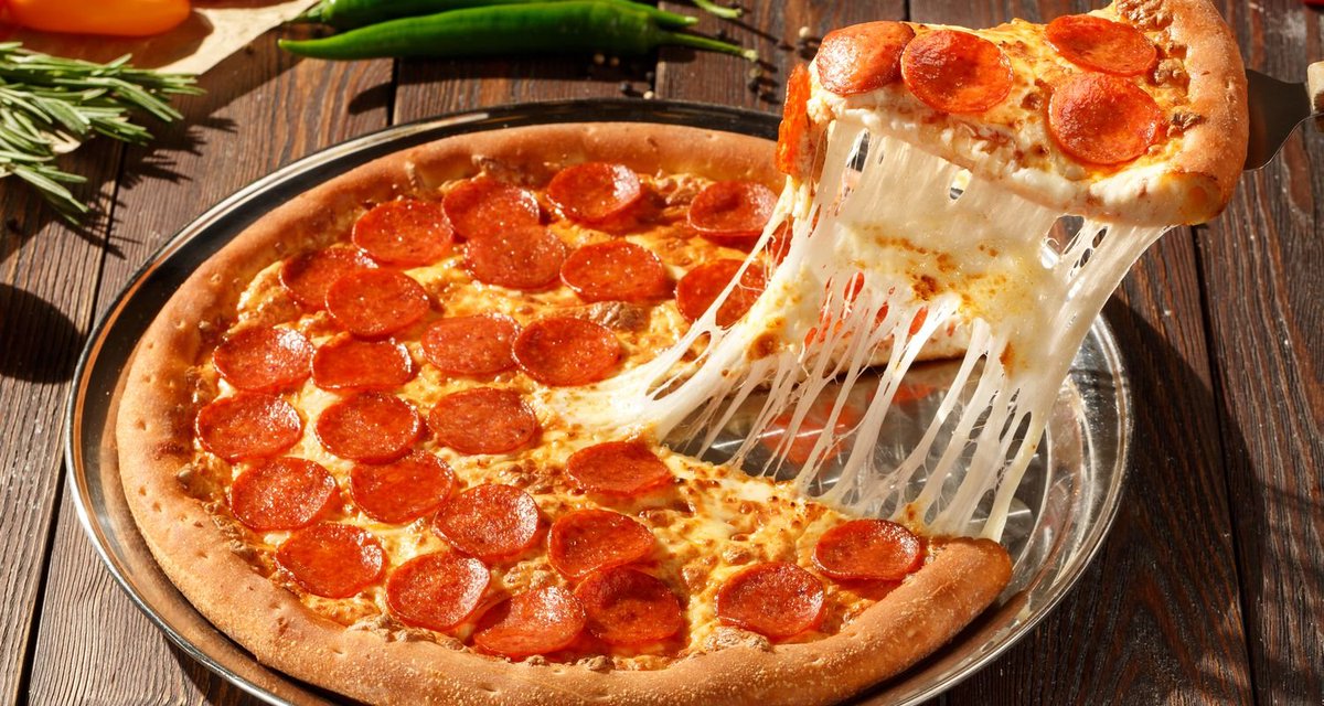 UpdateCharts tweet media