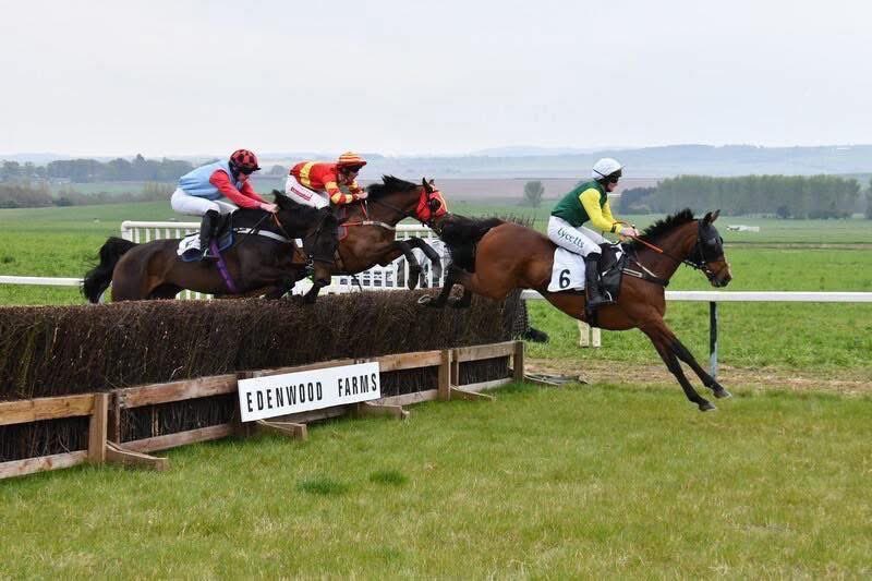 NorthernAreaP2P's tweet photo. In recognition of the recent large rise in fuel costs, the Fife P2P have made the decision to refund entry fees for all horses that are declared to run at their fixture at Pusk, Leuchars on Saturday 25th April. https://t.co/Hpj69Um2PH