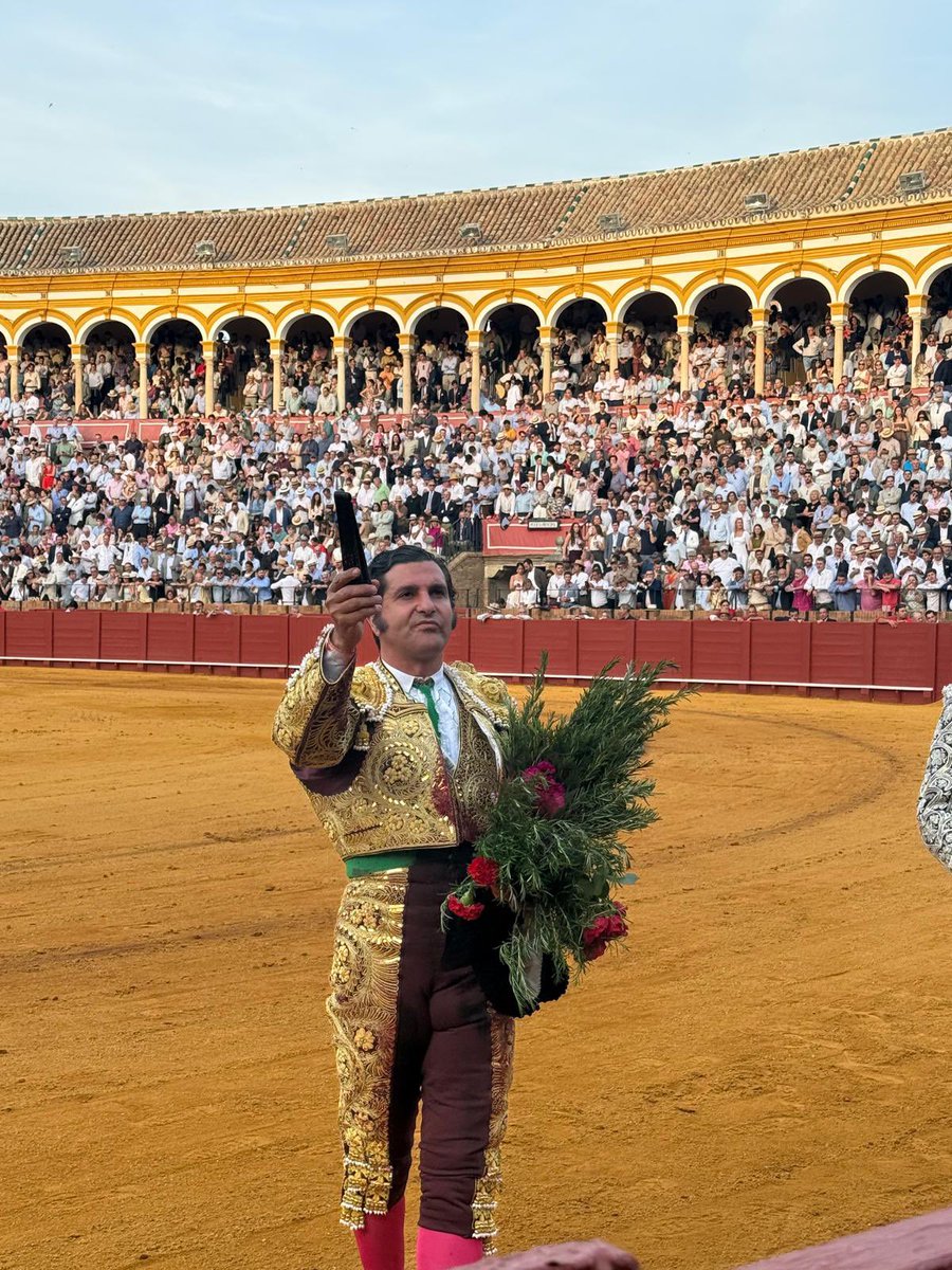 Hermandad del Baratillo tweet media