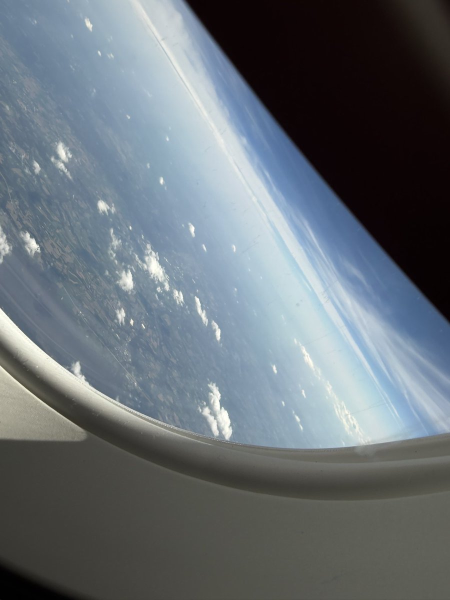 Lizzy James 💕 Fantasy Facilitator tweet media