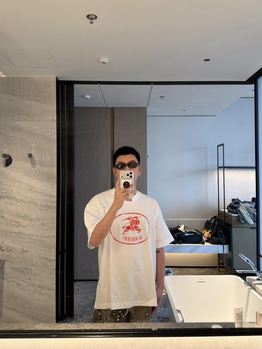 xxblxx tweet media