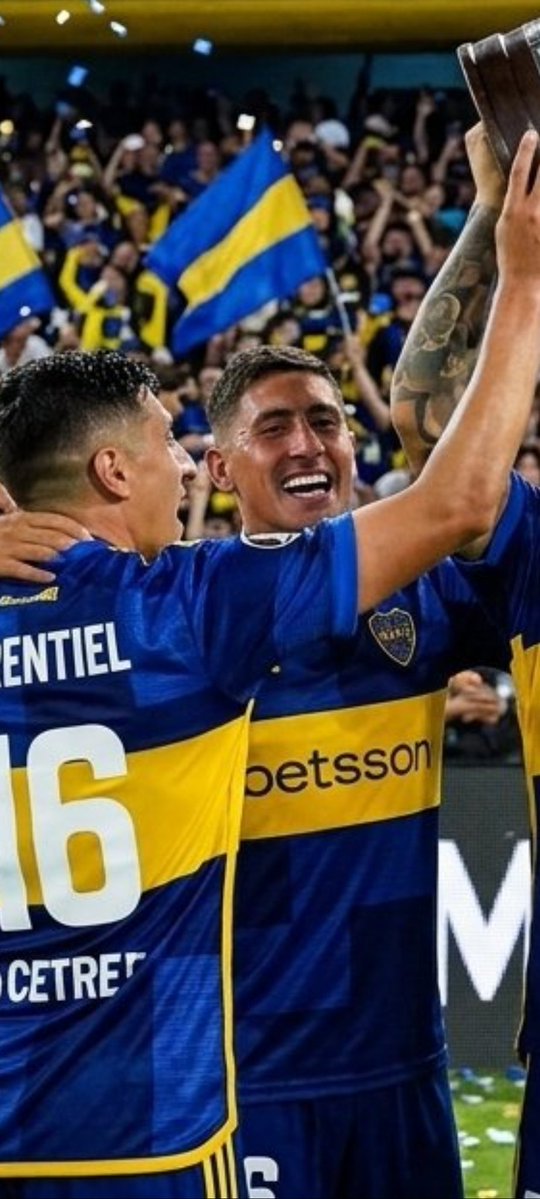 🔪🐔 tweet media