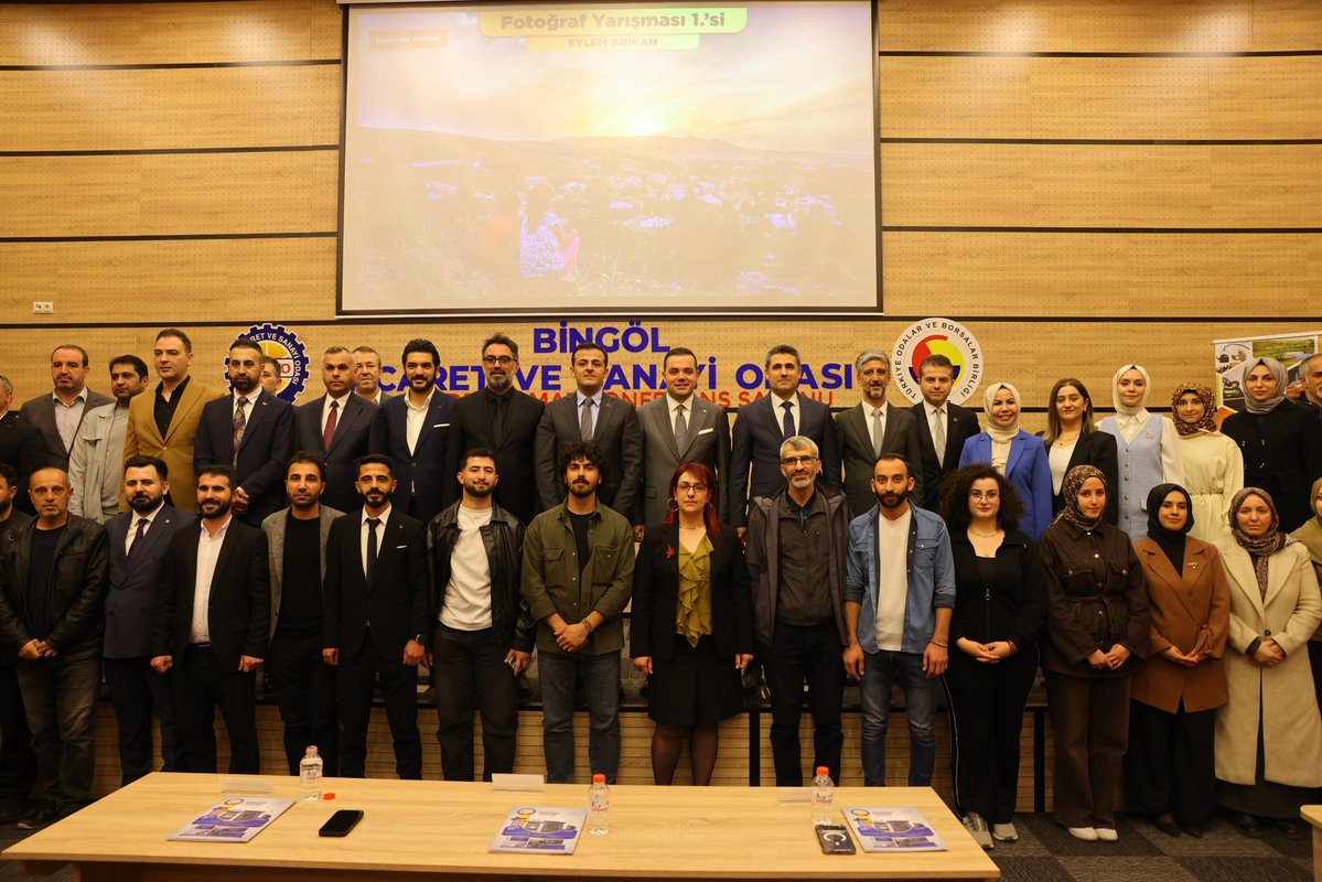 Cihat Kebude tweet media