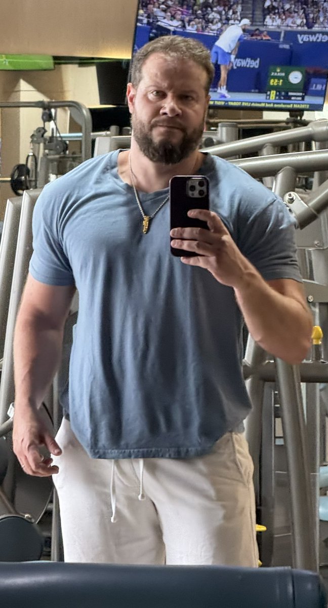 Diego Ruzzarin ☭ tweet media