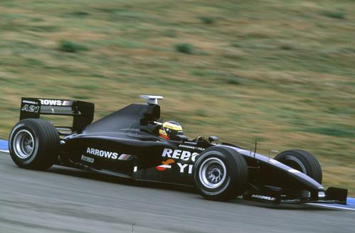Anyone fancies the Arrows A21 when it only had Repsol on it back in early 2000? #F1 #RetroF1