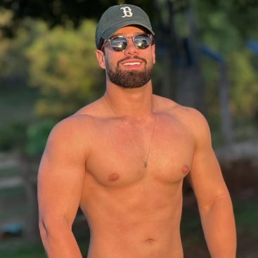 Central Reality tweet media