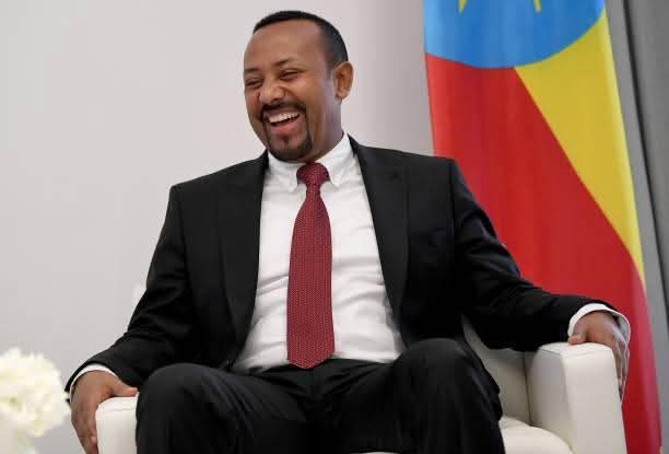 #አትገረምም ❗️

🇪🇹

በተያዘው 2026 የፈረንጆች ዓመት ኢትዮጵያ ከሳህራ በታች ከሚገኙ ሀገራት ቀዳሚና እጅግ ፈጣን የሆነ የኢኮኖሚ እድገት እንደምታስመዘግብ የዓለምአቀፉ የገንዘብ ድርጅት  (#IMF¹) ትንበያውን አስቀምጧል። በዚህ የበጀት ዓመት ኢትዮጵያ