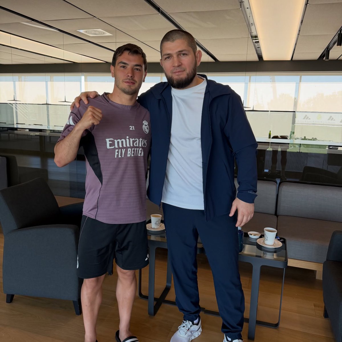 شبكة RM4Arab tweet media