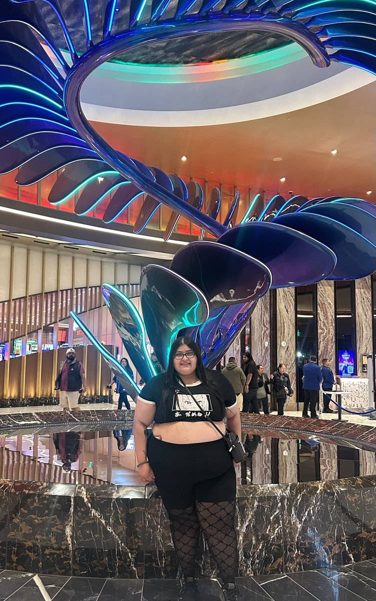 MsAnnieCakes's tweet photo. Hard Rock Casino/Cafe🎰🍔💖 
#ThickThighs #SavingLifes #PlusSize #BBW #Casino #HardRockCasino #Fyp #fypシ゚ #VeryCutesy #VeryDemure #Latina #Leggings #Fishnets https://t.co/LrfZDkVYm7