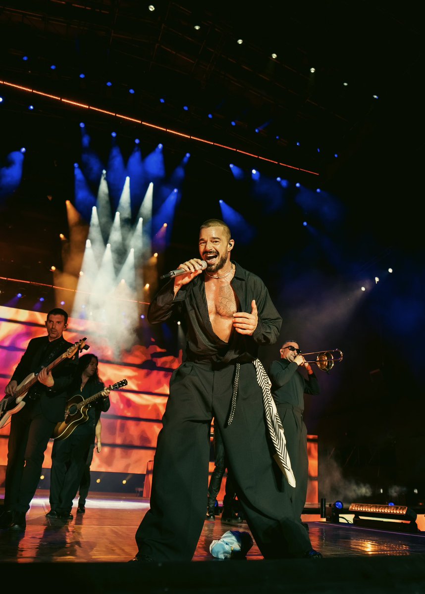 Ricky Martin WebTeam tweet media