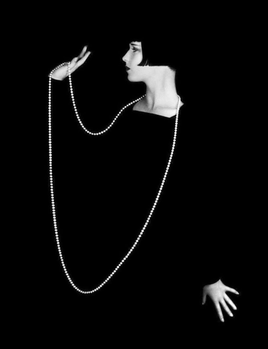 ComposureFilm's tweet image. Absolute classic Louise Brooks portrait....