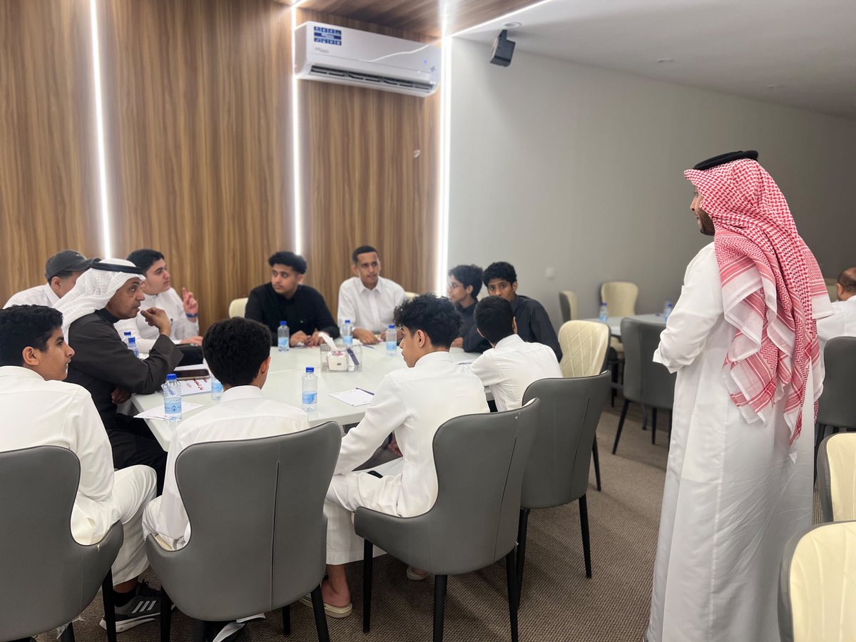 عبدالله العساف tweet media