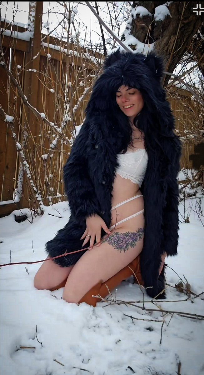 𝕱𝖊𝖓𝖓𝖊𝖈 tweet media