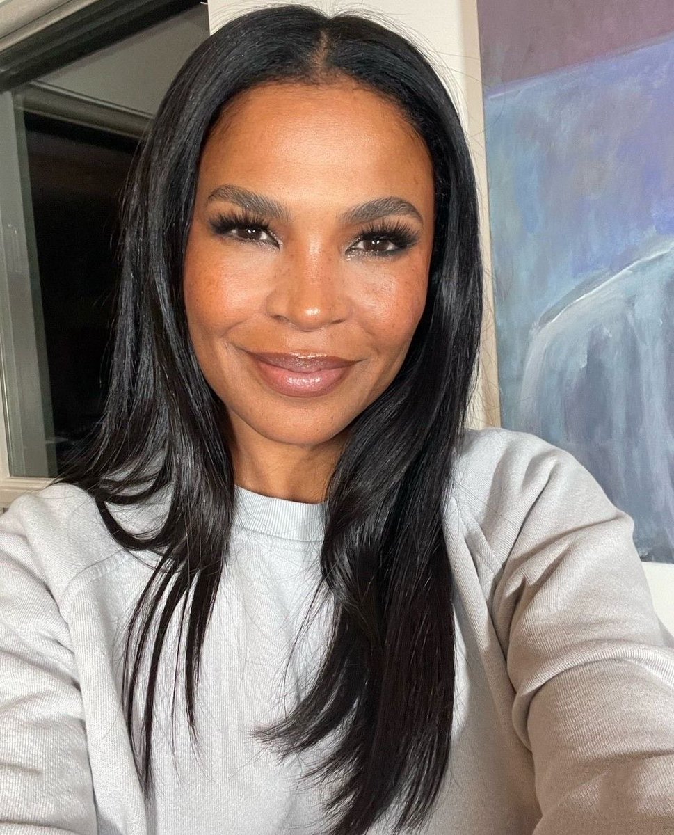 𖢇 𝙴𝚜𝚌𝚊𝚙𝚊𝚍𝚎̀ 𝙼𝚞𝚜𝚎 𖢇 tweet media