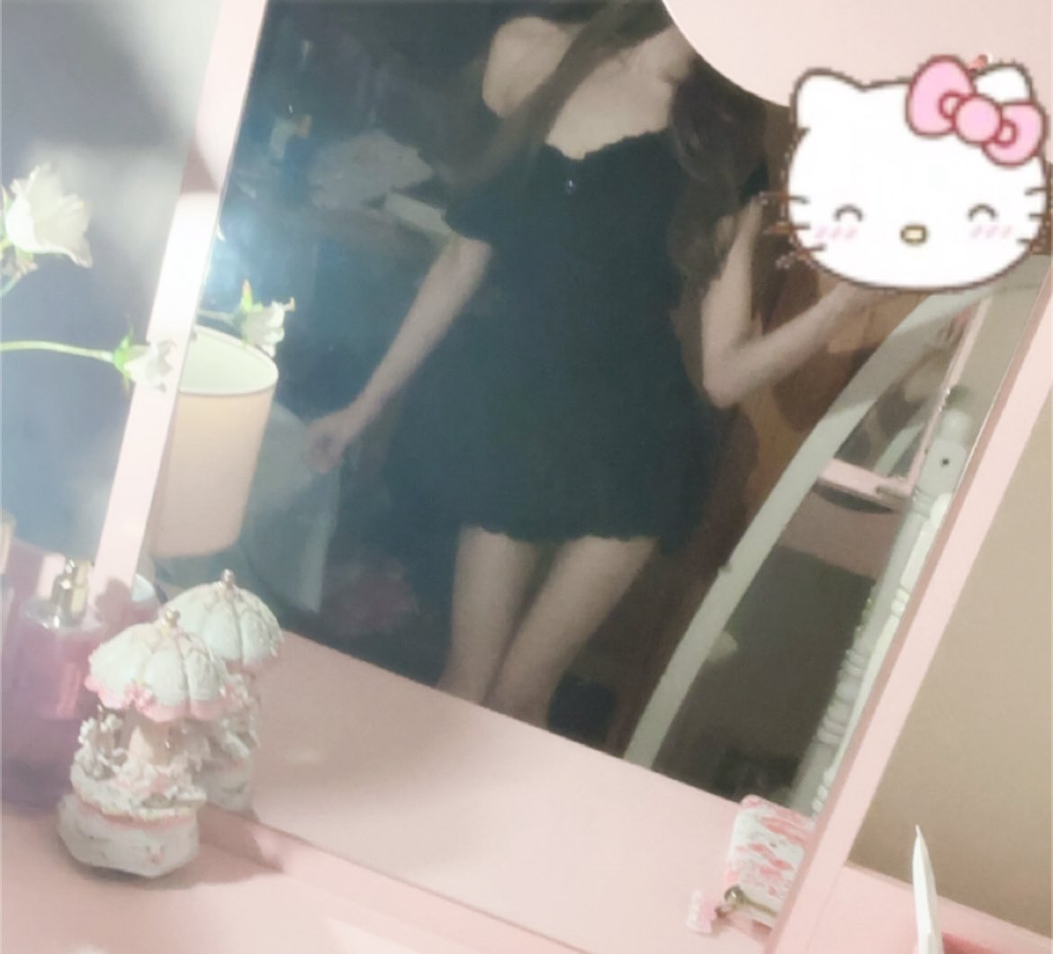 ane ฅ≽(•⩊ •マ≼ tweet media