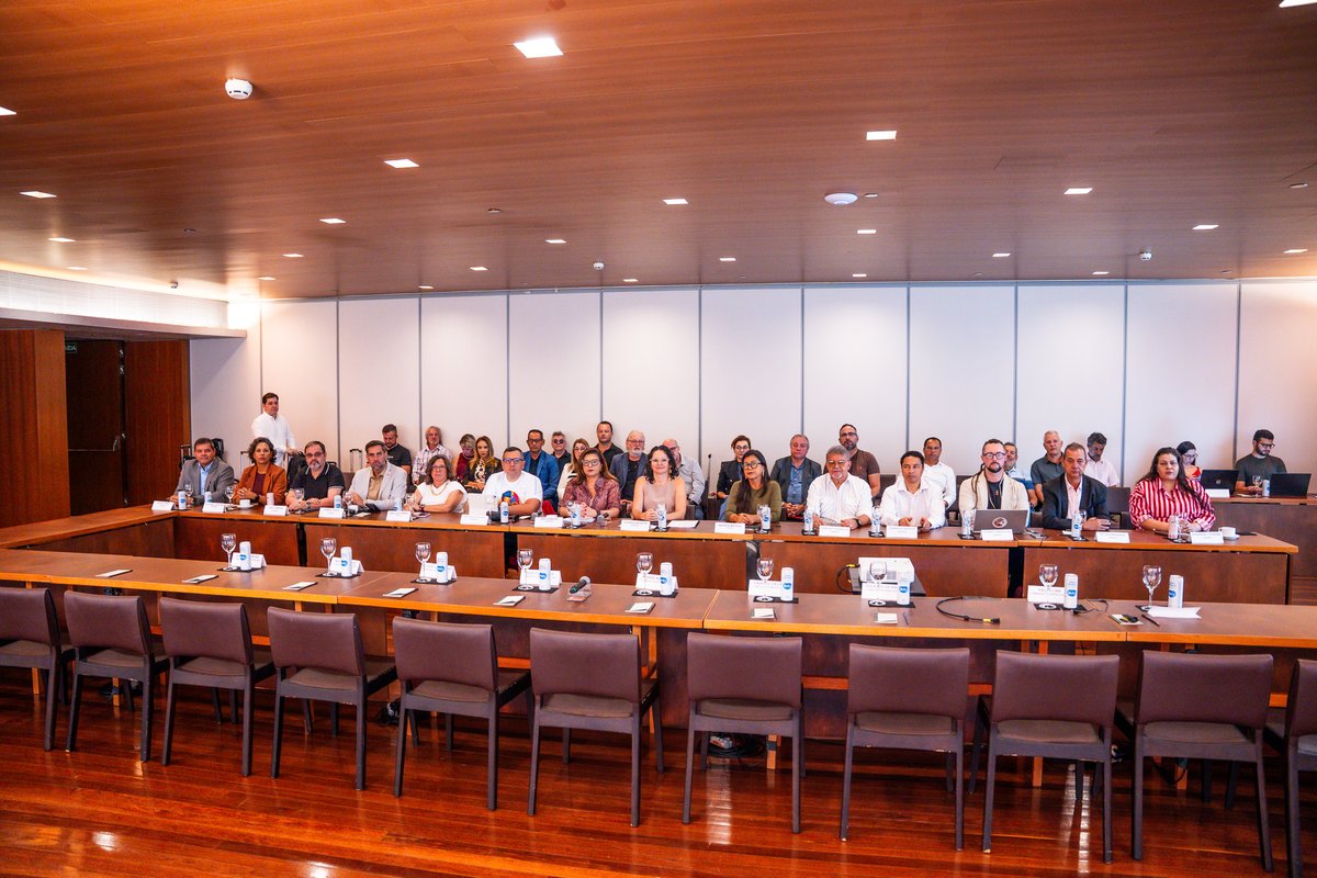 Fenaban negocia cláusulas sobre gestão ética de tecnologia na relação de trabalho. link.fenae.org.br/mskrbca3  <a href="/Contraf_CUT/">Contraf-CUT</a> <a href="/spbancarios/">Bancários de São Paulo, Osasco e Região</a>