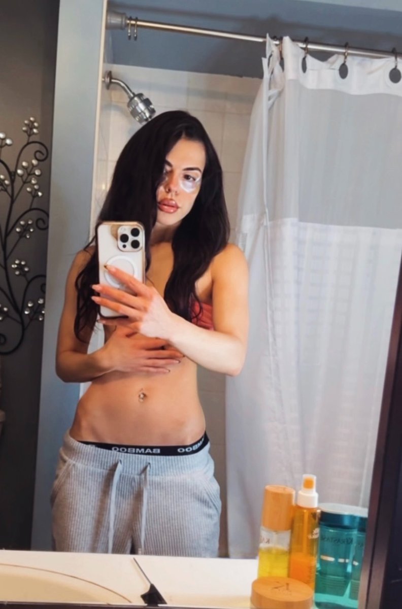 Jenneses tweet media