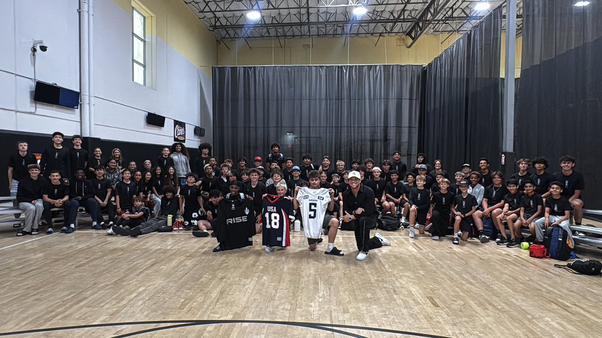 BryanScottQb's tweet photo. RISE… Thanks For Having Me At 1% @chase_a12 https://t.co/NR1JBpUwnr