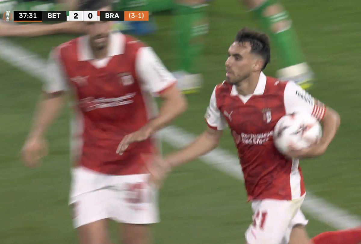 The Touchline | 𝐓 tweet media