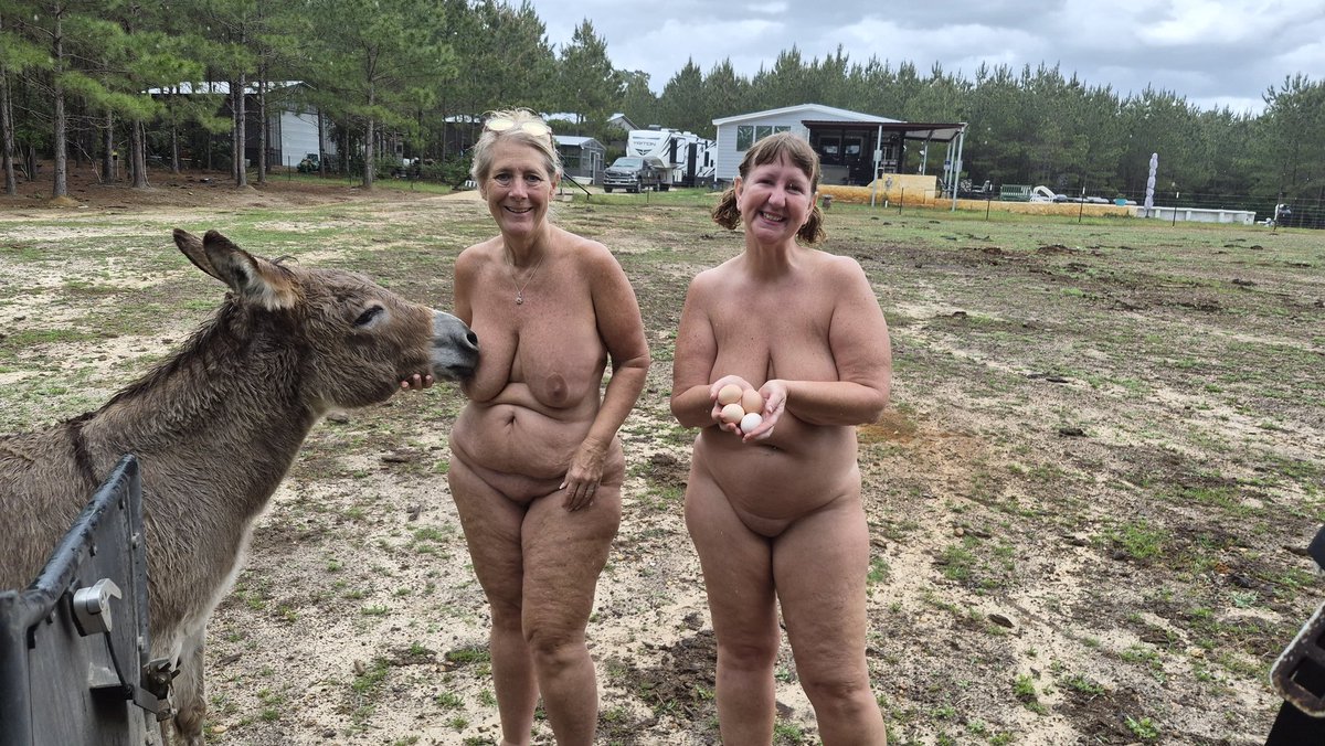 Naturismintx tweet media