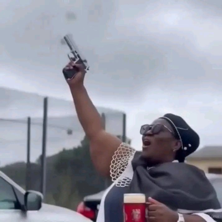 LucasVukela's tweet photo. @AdvDali_Mpofu AfriForum must arrest this one first https://t.co/rFd5cmGjkr