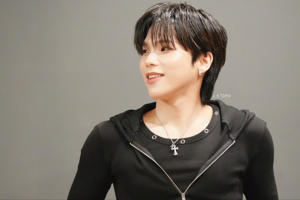 TTOMO0804's tweet image. 2026.04.12 サイン会②

素敵なDOHA💜
癒される〜

#DOHA #nSSign
#도하 #엔싸인