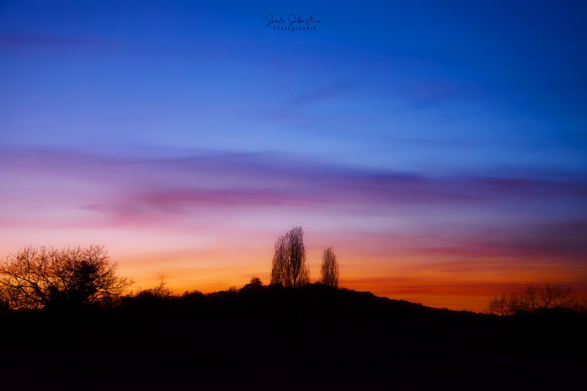 Valgone_photo's tweet image. L'horizon du lendemain. The horizon of tomorrow.
#photography #sunsetlovers #sunsetphotography