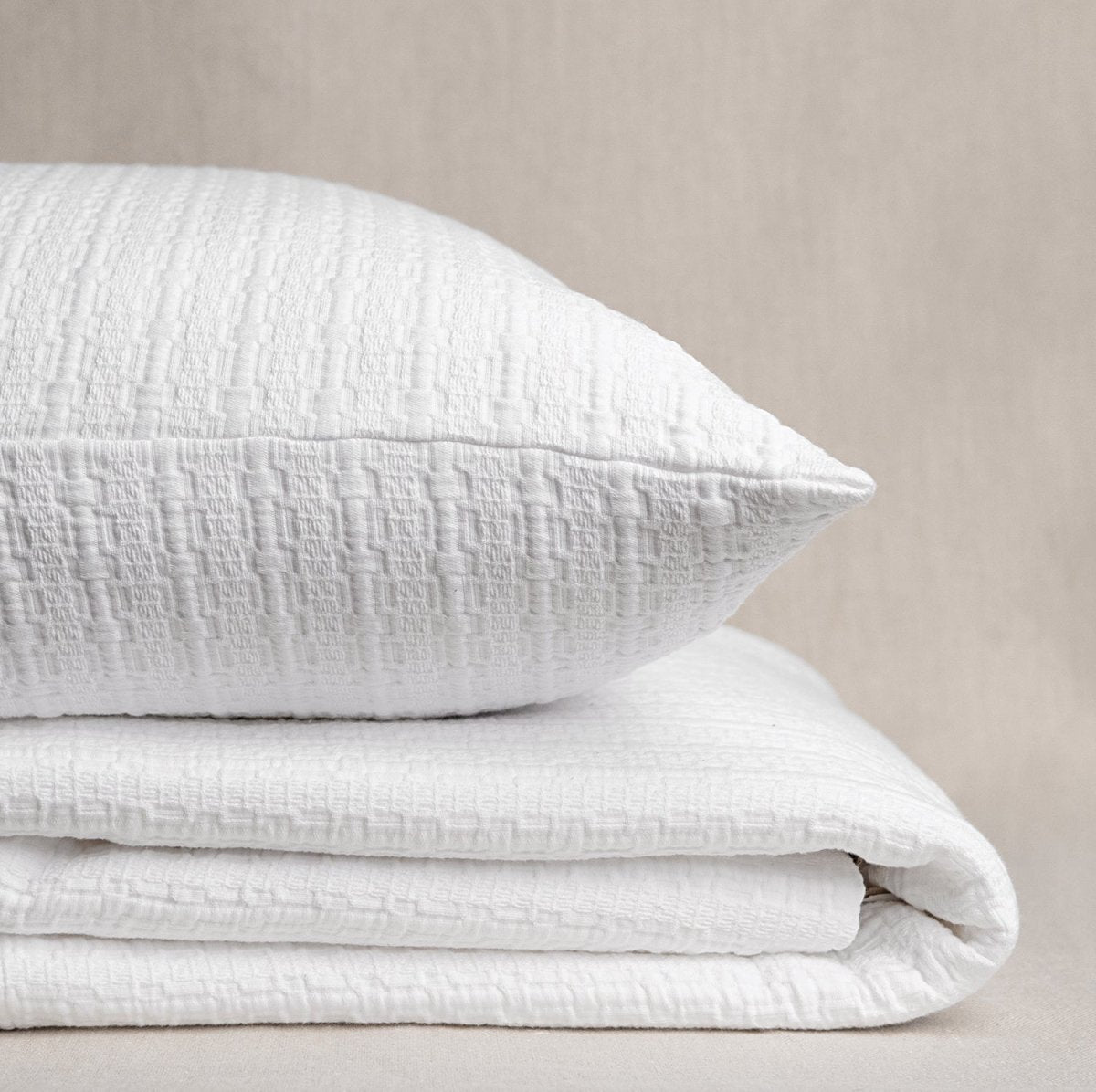 Fig Linens and Home tweet media