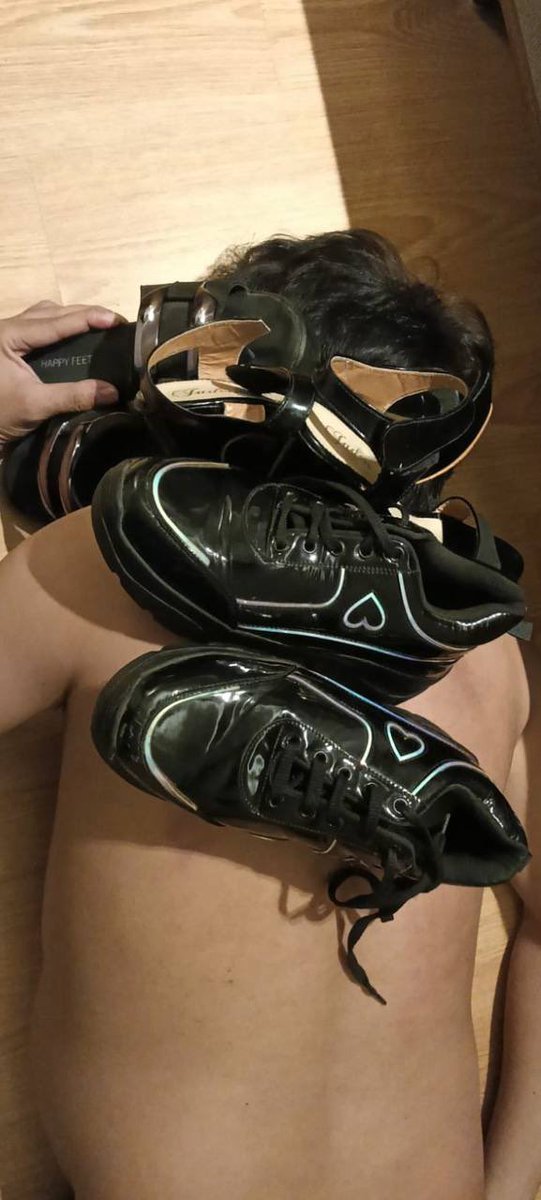 goddessnoor100's tweet photo. On your knees, look up, My view is always above. Even when I'm resting, you're still beneath Me.
My feet deserve your admiration. You'll never rise to My level.

Bitches be ready to serve your Goddess.

#GoddessNoor #Mistress #Femdom #Findom #Slave #Paypig #Bdsm #Domination https://t.co/f1niPlDkuR