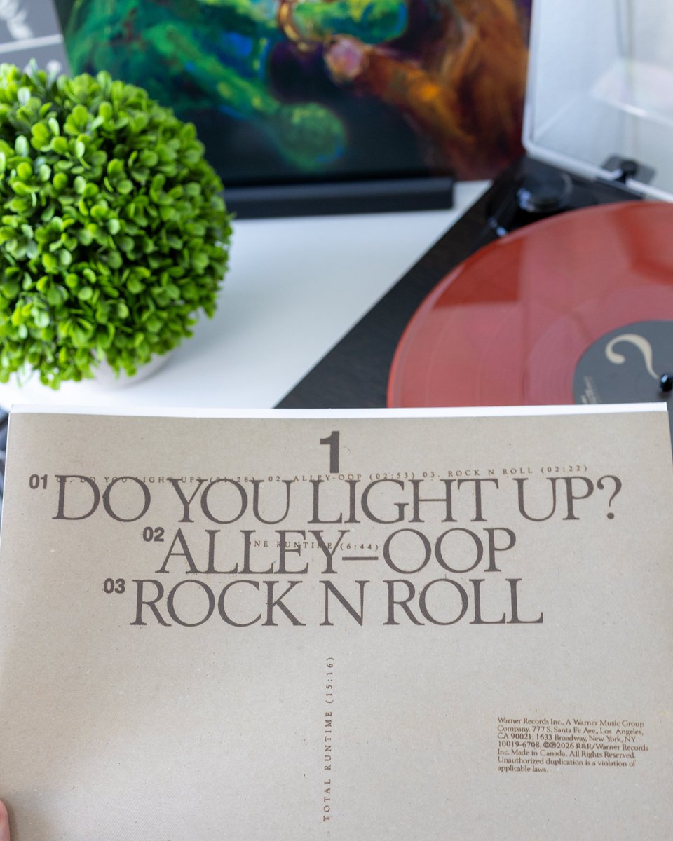 Dro 💿 Vinyl News tweet media