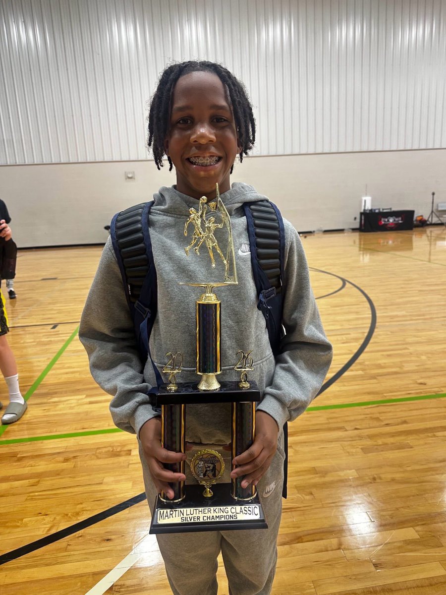 CoachQG's tweet photo. HAPPY 12th BIRTHDAY TO MY SON SON! He’s the life, energy and fun in every room he walks into! Love you to life son! https://t.co/Bh8sXx89QI