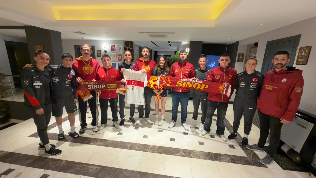 FİFA 2027 Kadınlar Dünya Kupası Elemeleri maçı için Sinop’a gelmiş olan Kadın Milli Futbol takımımıza ve Galatasaray kaptanımız Ebru Topçu’ya değerli bir ziyarette bulunduk, Milli takımımıza tekrardan hoşgeldiniz diyoruz, Başarılar Milli Takım.

#ultrAslanUNI