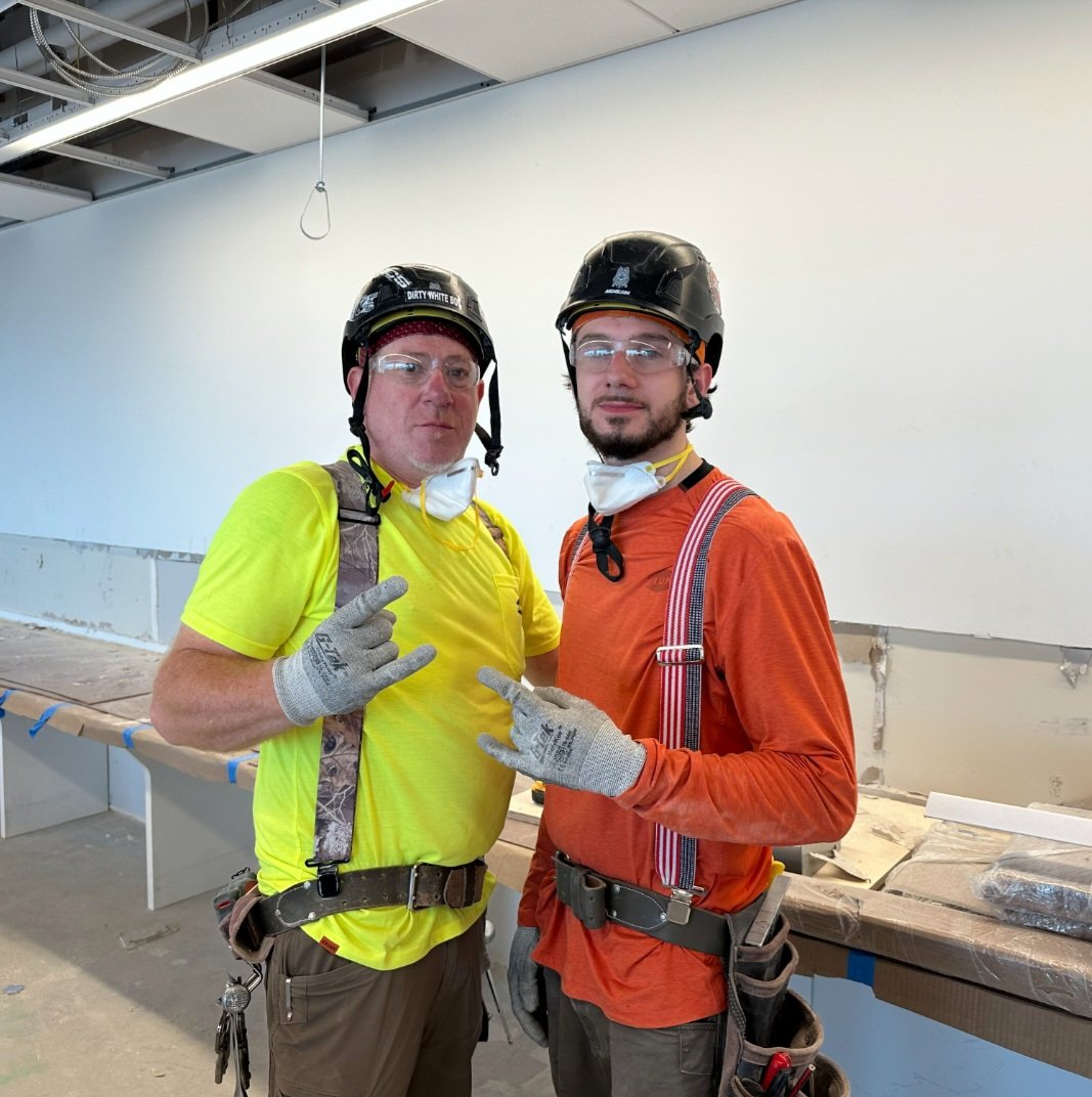 RedTheCarpenter🇺🇸🤘 tweet media