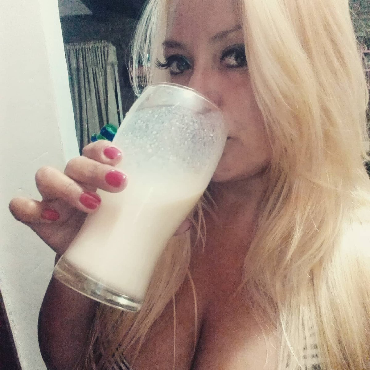 Úrsula María Gallardo tweet media