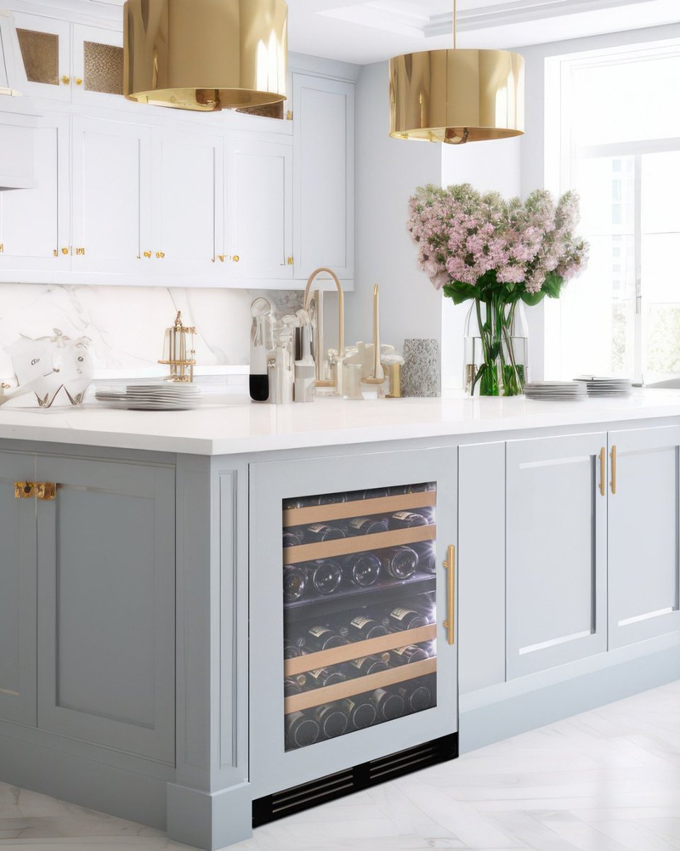 PrimeWineCooler's tweet image. Seamless design. Precise storage. Built for real wine lovers. 🍷

Meet the Allavino 24” Dual Zone Panel-Ready Wine Refrigerator — designed to blend directly into your cabinetry while delivering exact temperature control for both reds and whites.

#Winefridge #kitchenrenovation