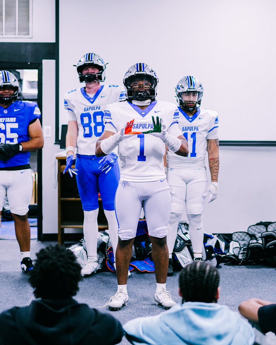 ChieftainAth's tweet image. CHIEFTAIN NATION 😳

🏈 NEW THREADS 🧵‼️

FALL 2026 . . . LOADING‼️

#chieftainstrong #onamission #tribe #nike