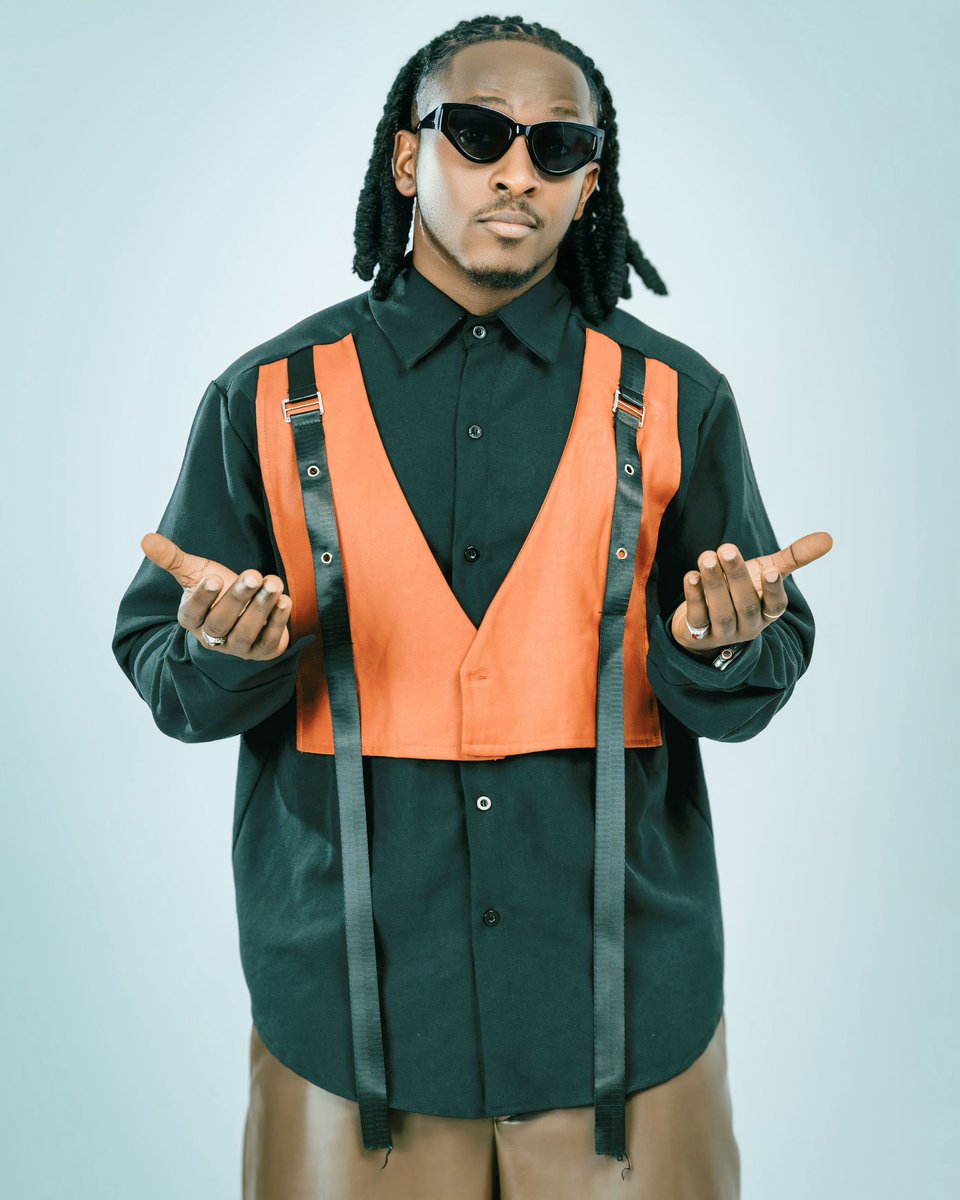 Mr.lee b2c tweet media