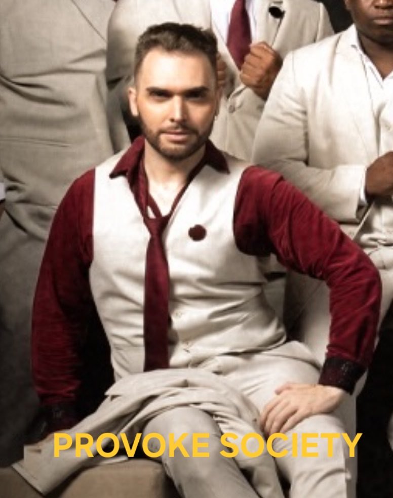 O divo ficou muito PROVOKE SOCIETY nessa foto