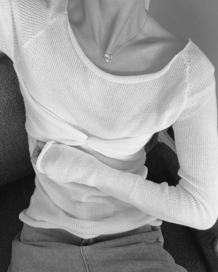 ela ⊹₊⟡⋆ tweet media