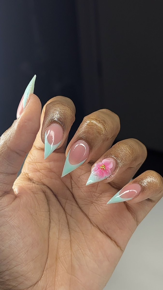 °❀⋆𝐤𝐨𝐮𝐫𝐭𝐬𝐢𝐞𝐞.ೃ࿔*:･ tweet media