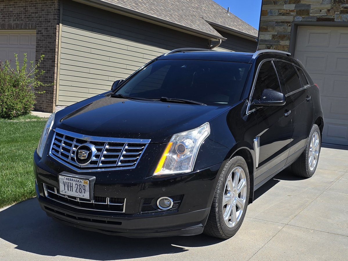 tintworksne's tweet image. #cadillac #srx front doors and full windshield tinted in #window #film #tint #solarfx #rogueFX with a true #lifetime #warranty @tintworksne @tint_works_lincoln_ne @SolarFXUSA 👍☑️💪🏁🏆☀️🔥🧯
