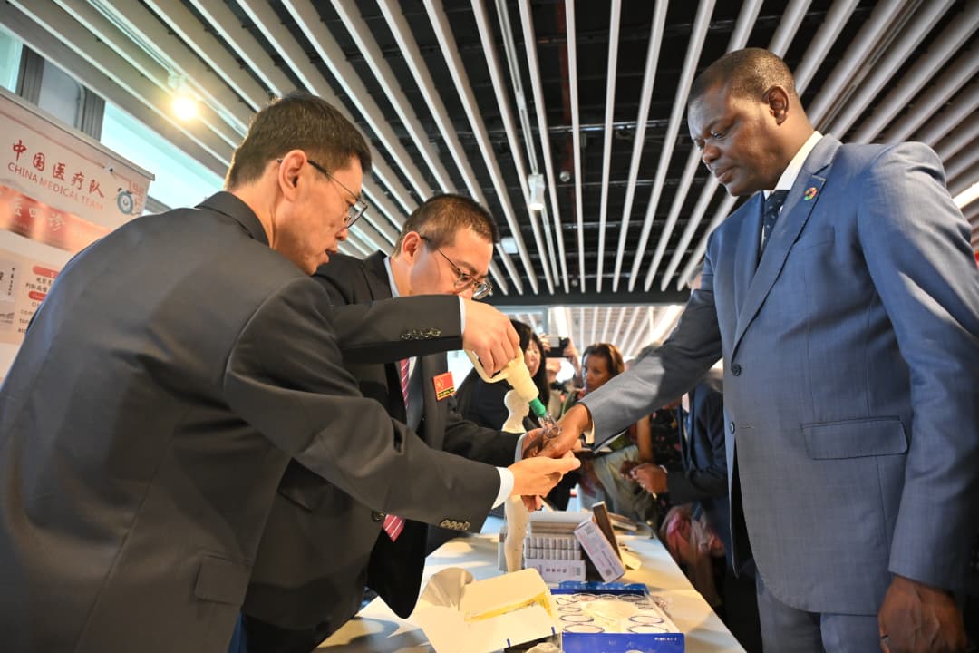 ECA_OFFICIAL's tweet photo. @abudiaw “Today we celebrate the Chinese language and acknowledge its power to connect people and foster cooperation. As we engage with diverse traditions, we strengthen our ability to work together for a better future” - Chief of Staff, @abudiaw

#ChineseLanguageDay
#UnityInDiversity https://t.co/x0SCEr2FV1