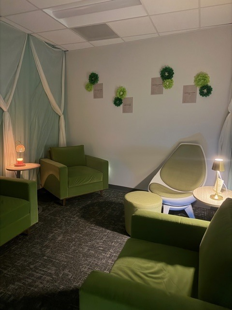 CISDDeZavala's tweet photo. The Dragon Zen Den is already making waves on our campus 🐉✨
A space for our teachers to breathe, relax, and come back recharged 💚
When we support our teachers, our Dragons soar higher!
#DragonStrong #ZenDen https://t.co/TrOvaN3mTR